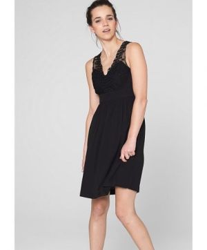  Crêpe dress with lace