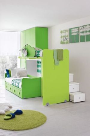 ДЕТСКА СТАЯ МАЯ